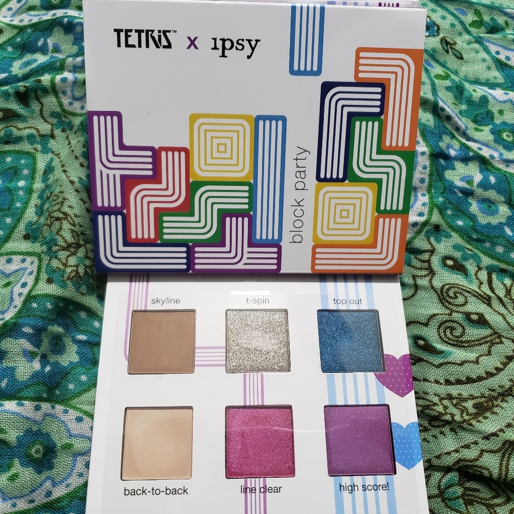 Tetris Block Party Eyeshadow Palet